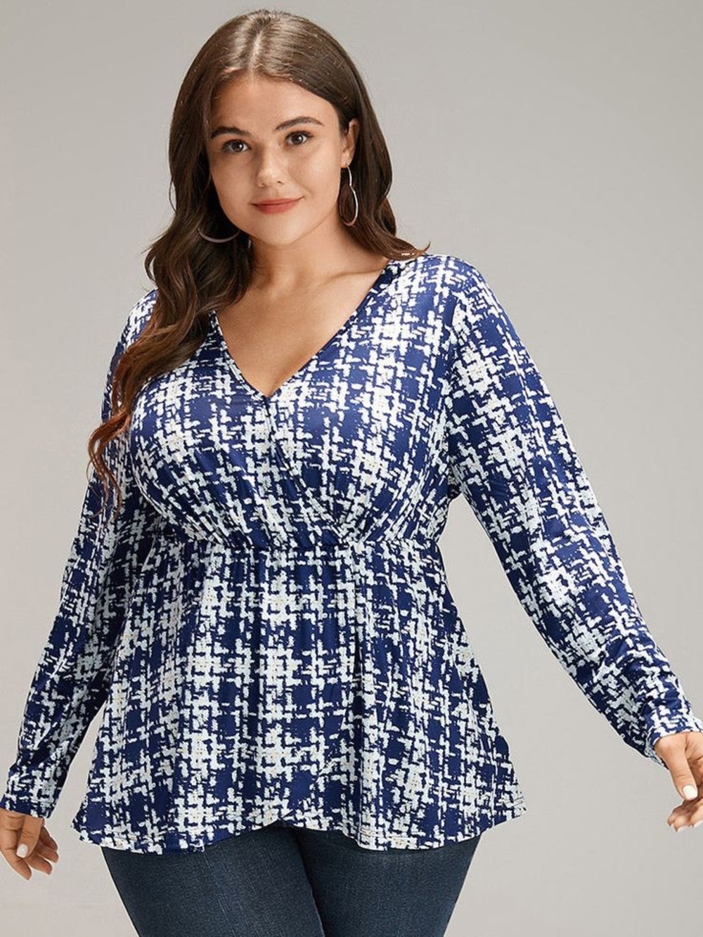 BloomChic Navy and White Printed V-Neck Blouse